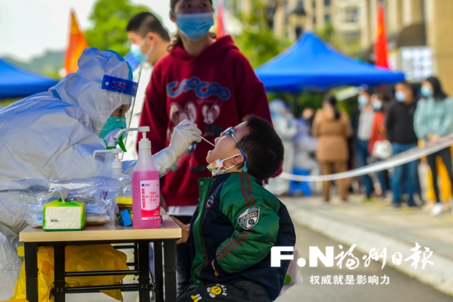 核酸檢測(cè)“晉安速度”背后 是他們不停的腳步