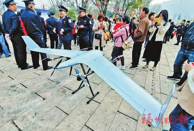 晉安公安開(kāi)展110宣傳日活動(dòng)