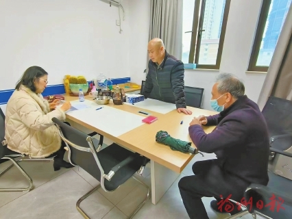 晉安區岳峰鎮搭建一站式矛盾糾紛調處平臺  疑慮而來滿意歸　疑難雜癥“一站”除