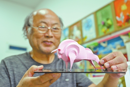 一頭紙牛，見(jiàn)證7年兩岸情緣 ——全國(guó)垃圾分類(lèi)達(dá)人與臺(tái)灣著名紙藝師的故事