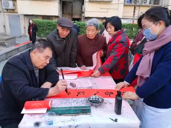 “兩優一先”風采｜林圣團：桑榆未晚踐初心 紅霞滿天獻余熱