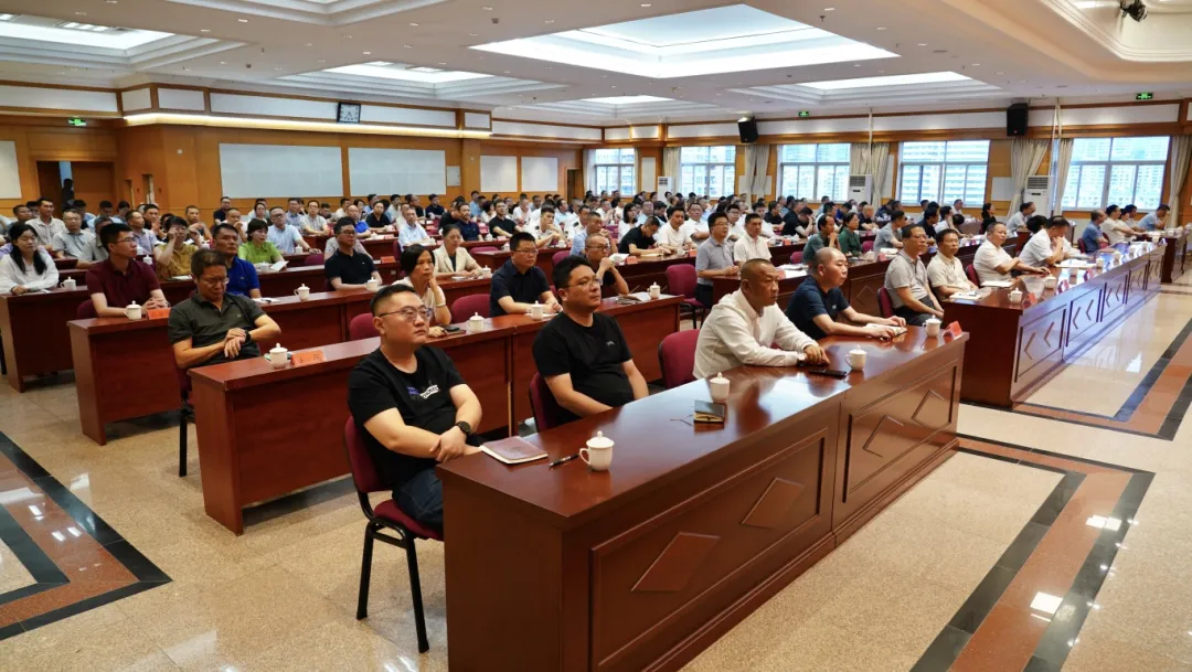 晉安召開全區(qū)警示教育會