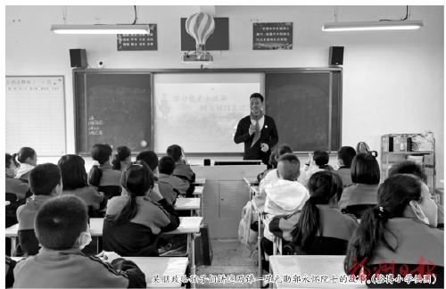 我市充分發揮引進生力量，組建博士宣講團——  