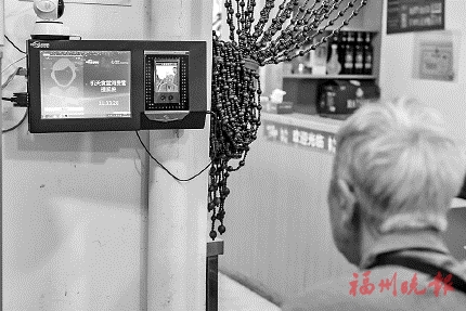 配餐到4個社區(qū)助餐點，晚餐、宵夜對外經(jīng)營
