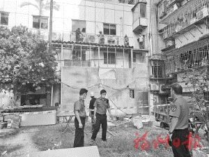 福州市“兩違”綜合治理  拆除違章搭蓋　美化小區(qū)環(huán)境