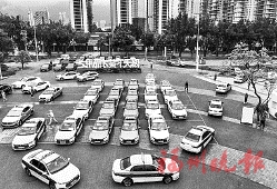 “連續18年！‘高考直通車’又來了”追蹤　儀式感滿滿，“高考直通車”發車了  今年千車助考　優先駛向考點