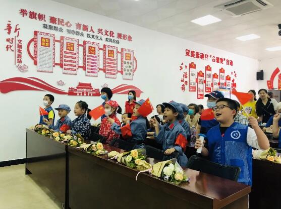 象園：“筑夢新時代  永遠(yuǎn)跟黨走”七一獻(xiàn)禮活動