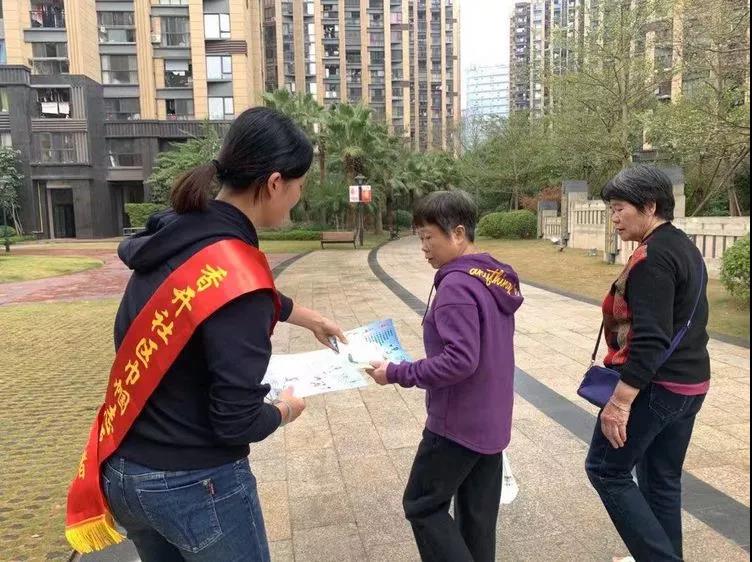 中心吹哨 部門報(bào)道 各方參與——晉安區(qū)開展交通安全文明實(shí)踐活動(dòng)