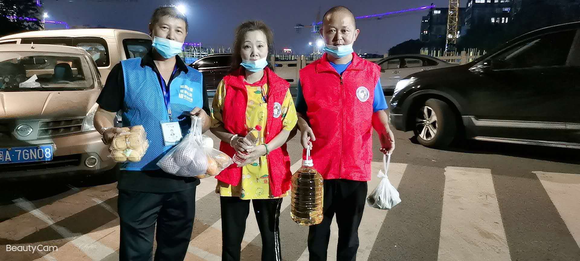 奉獻新時代     致敬勞動者