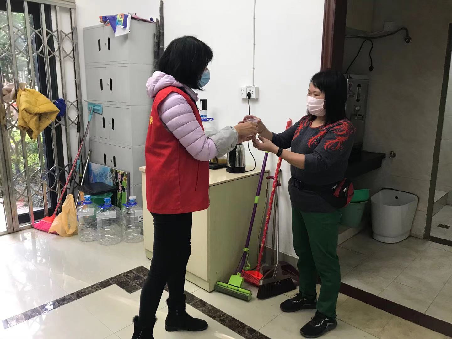 一杯暖茶 溫暖榕城 晉安區(qū)暖心志愿服務(wù)時刻與您相伴