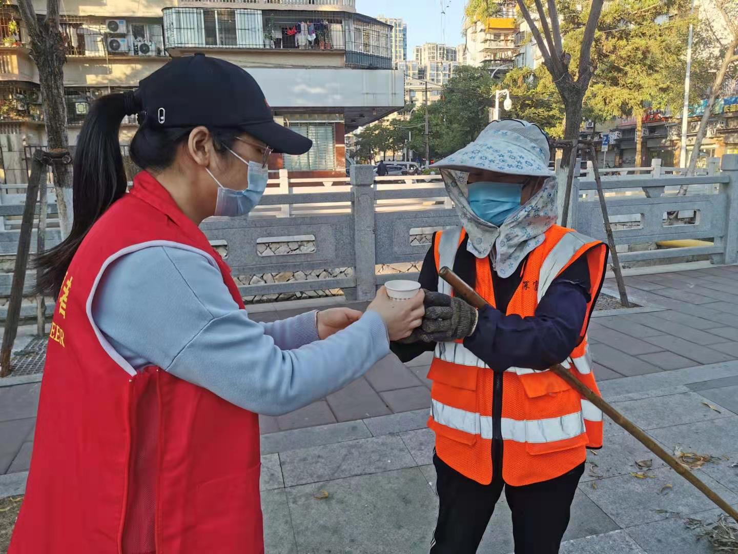 一杯暖茶 溫暖榕城 晉安區(qū)暖心志愿服務(wù)時刻與您相伴