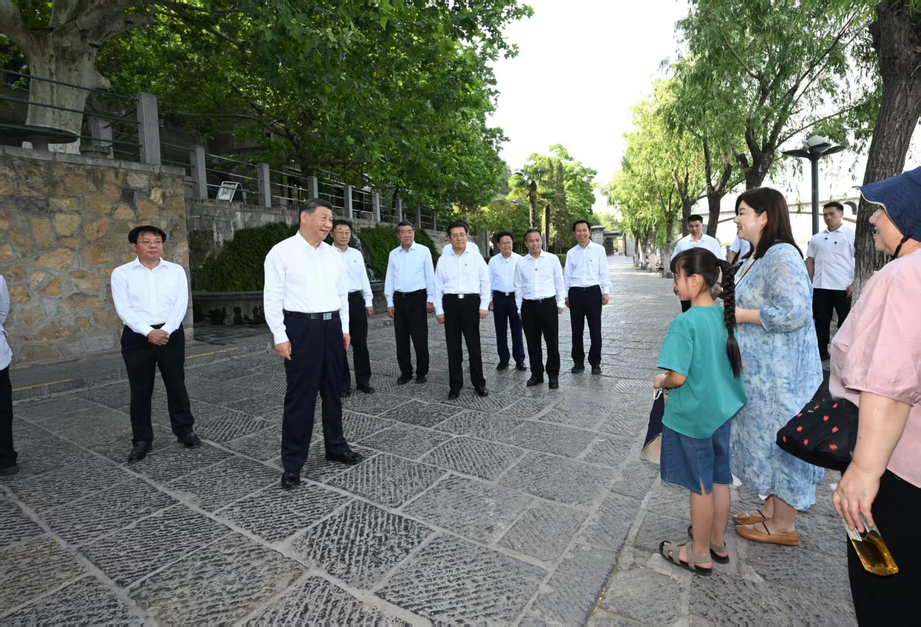 一見·從總書記的考察足跡，看徙木立信、化風(fēng)為俗