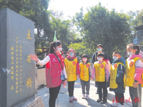 “紅馬甲”增添別樣年味