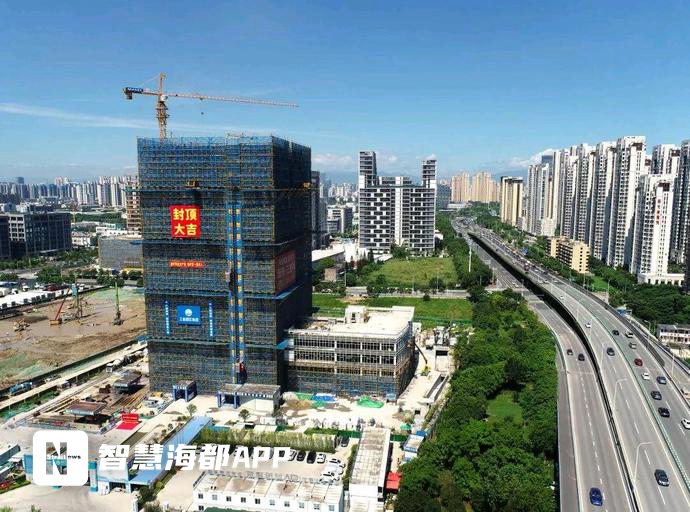 福州晉安三創(chuàng)中心主體封頂，預(yù)計明年交付使用