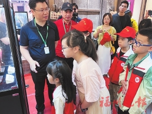 組章首秀圓滿收官　將擇日晉京  行家評價是“里程碑”“新起點”，觀眾稱贊“震撼”