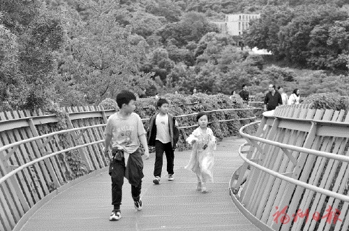 游千園之城　享多彩假日  福州各大公園人流如織，市民游客盡享生態福利