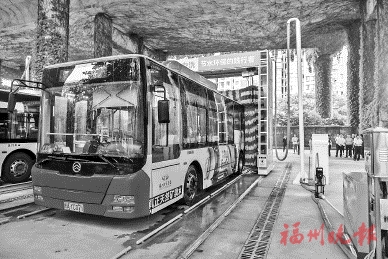 福州再生水　首次走上“社會崗”  用于羅漢山公交場站洗車、園林澆灌等