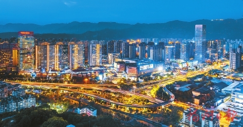 晉安：潮涌天地闊　山水滿目新