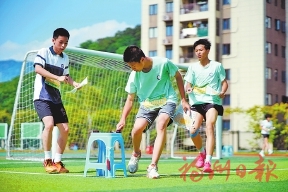 我市舉辦青少年定向運動錦標(biāo)賽  53所中小學(xué)近500名學(xué)生參加
