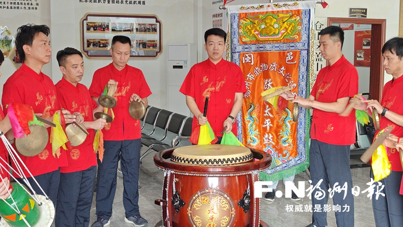 古調今彈有新聲 探尋福州非遺樂種的突圍之路 古調今彈有新聲 探尋福州非遺樂種的突圍之路