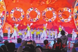 晉安青少年詩歌頌祖國
