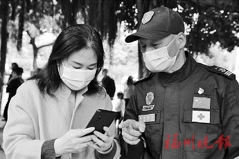 先進(jìn)典型彰顯榜樣力量  “疫”線文明身影暖人心